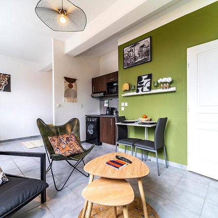 Stay Cosy Lille I Tourcoing - Appartement - Hypercentre - Parking Securise - Wifi - Netflix - Cuisine Bagian luar foto