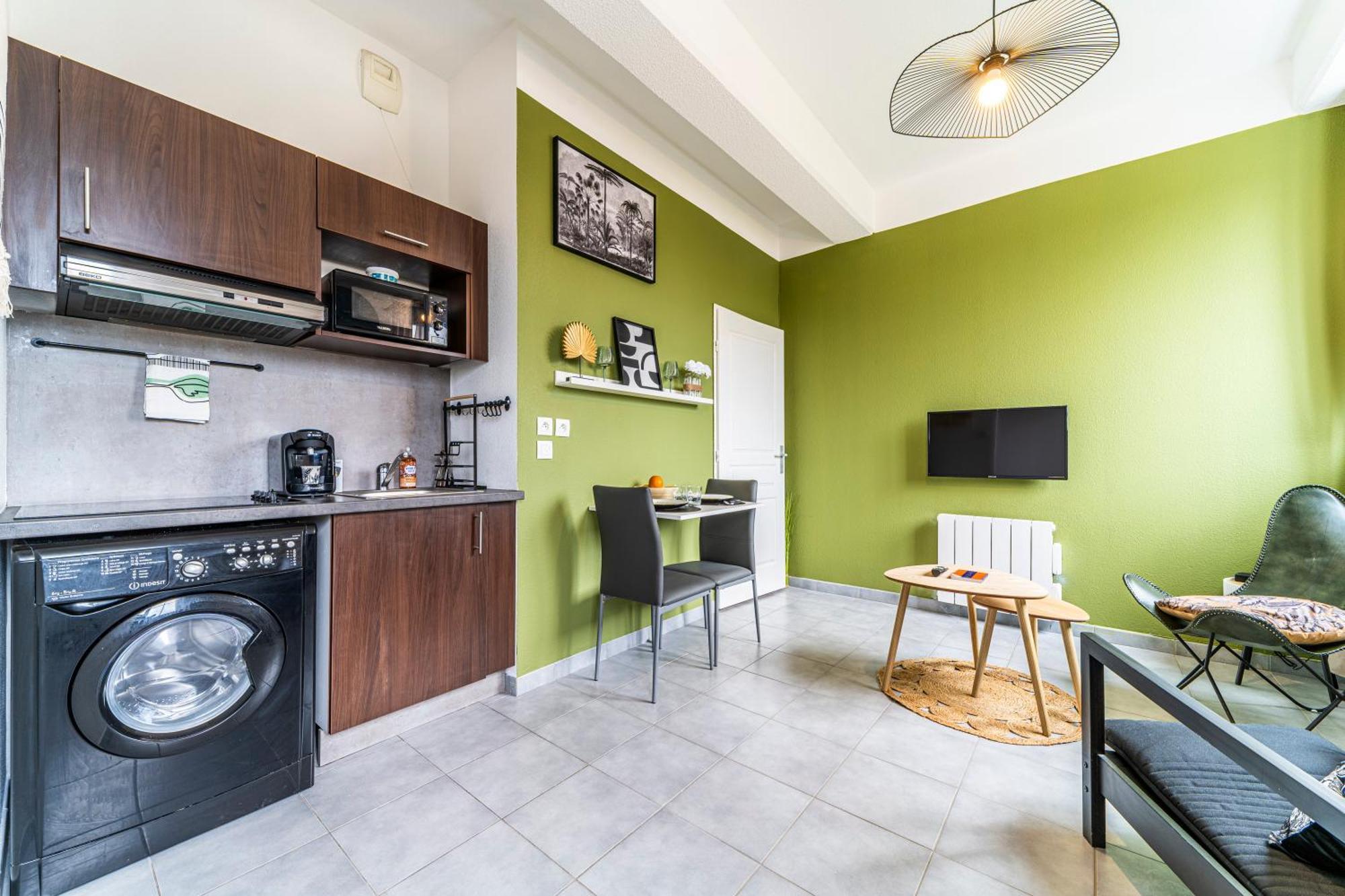 Stay Cosy Lille I Tourcoing - Appartement - Hypercentre - Parking Securise - Wifi - Netflix - Cuisine Bagian luar foto